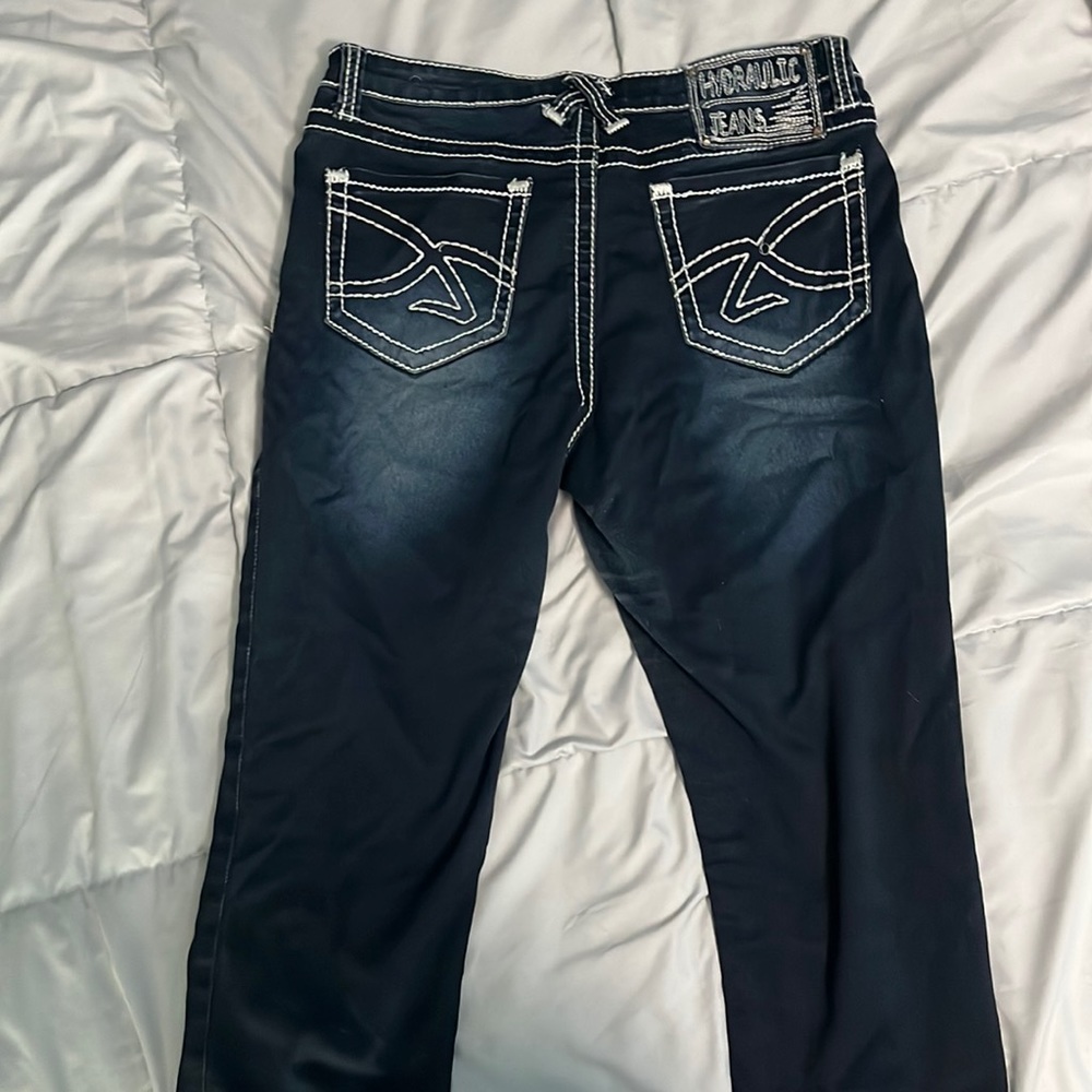 Women’s dark wash skinny jeans